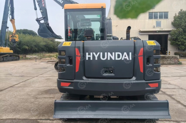 Экскаватор гусеничный HYUNDAI HX60G ковш 0,25м3, общая масса 5,8т, дв Yanmar. Фото 4