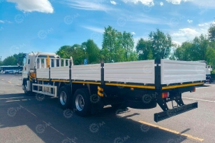 Бортовой грузовик ISUZU 6x4 дв 219kw гп 16т кузов 8000х2430х600. Фото 1