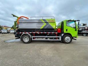 Илосос с размывом (каналопромывочная машина) на шасси ISUZU 4x2 дв 139kw бочка для сточных вод 7 м³ чистой воды 3м³ насос SK-15 ПДУ рукав 100м подъем 45°, мойка, пистолет, доп всасывающее отверстие. Фото 9