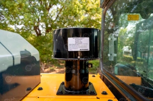 Экскаватор колесный HYUNDAI HW210 вес 21,9 т,  ковш 1м3. Фото 5