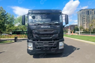 Бензовоз на шасси ISUZU 6х4 дв 221 kw бочка 15м3 5 секций алюминиевая бочка с системой для заправки. Фото 1