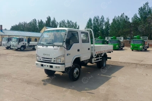 Бортовой грузовик ISUZU 4x4 дв 94Kw двойная кабина кузов 2560*1850*400, под категорию В, с подогревом двигателя и отопителем салона Webasto. Фото 1