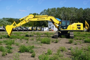 Гусеничный экскаватор MAXPOWER ME335 вес 33т, ковш 1,6м3. Фото 3