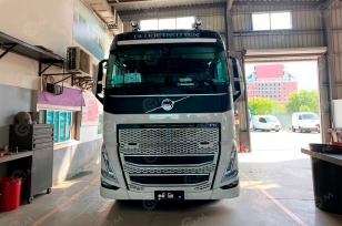 Тягач Volvo FH 4х2 460 42T D. Фото 1