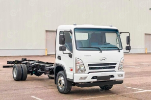 Фургон на шасси HYUNDAI 4х2  дв 105kw, фургон 3835*2120*2100мм боковая дверь. Фото 1