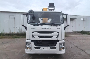 Бортовой грузовик ISUZU 4x2 дв 219kw c кму XCMG SQS200-5 гп 8 тонн 5 секций 18.6м кузов 6200*2450*550mm. Фото 1