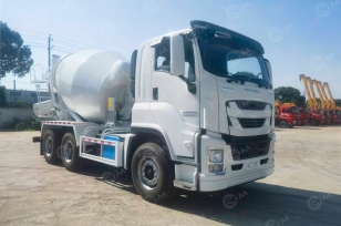 Автобетоносмеситель на шасси ISUZU 4х4 дв 279kw бочка 7 m³. Фото 1