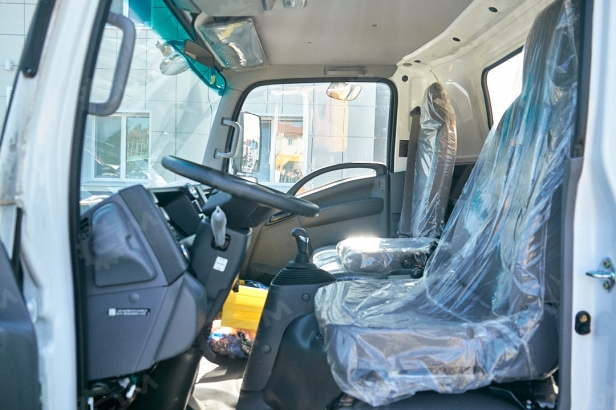 Автовышка VIGRUS GKS33 на шасси ISUZU 4Х2 дв 96kw высота подъёма 33м. Фото 2
