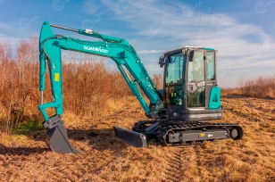 Мини-экскаватор Sunward SWE60F-3 ковш 0,23м3, быстросъем, траншейный ковш 0,11м3, гидромолот. Фото 1