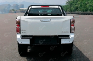 Пикап ISUZU 4x4 110kw Т30 АКПП удлиненный кузов. Фото 2