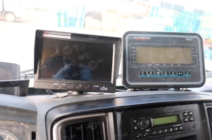 Смеситель кормораздатчик на шасси ISUZU 4х2 дв. 88kw 8m³. Фото 4