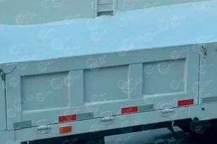 Бортовой грузовик ISUZU 4x2 дв 138kw c КМУ XCMG MSQS157 гп 6,3т 4 секции стрела13м кузов 6000*2450*600, ПДУ, корзина, подогрев двигателя Webasto. Фото 6