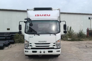 Фургон рефрижератор на шасси ISUZU 4х2 дв 138kw фургон 5600*2340*2300, холодильная установка Carrier C1100. Фото 1