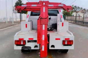 Эвакуатор на шасси пикапа 4x4 ISUZU дв 110Kw АКПП, бриль гп 3 тонн, лебедка 4 тонн. Фото 2