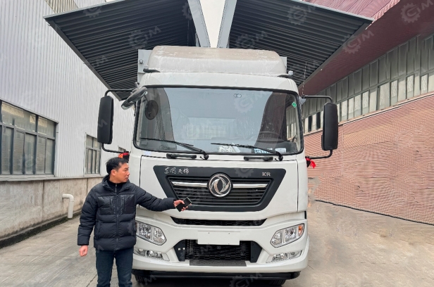 Фургон "Бабочка" на  шасси ISUZU 4х2 дв 151Kw, фургон 6300х2400х2400, камера заднего хода. Фото 3