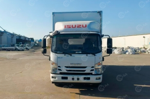 Фургон изотермический на шасси ISUZU 4х2 дв 139 kw гп 5т (фургон 6200х2400х2400mm) боковые двери с двух сторон, гидроборт. Фото 2