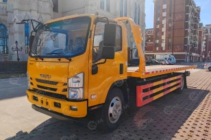 Эвакуатор на шасси ISUZU 4x2 дв 139kw гп 5т сдвижная  платформа 7,2м, лебедка. Фото 1