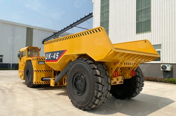 Шахтный Самосвал YUGONG UK-45. Фото 3