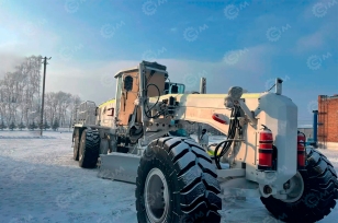 Автогрейдер FTJ GR3005TIV нож. Фото 1