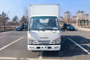 Фургон изотермический на шасси ISUZU 4х4 дв 94 kw (фургон 3300х1850х1800) под категорию B. Фото 1