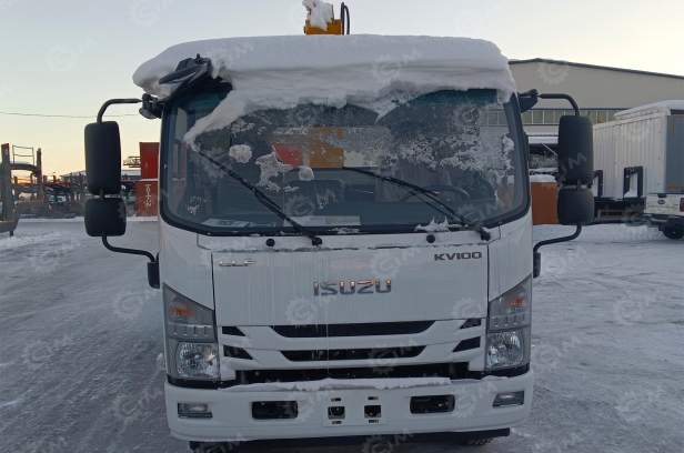 Бортовой грузовик ISUZU 4x4 дв 103kw гп 3,5т с кму Chang Xing SQS100-4 гп 4т, 4 секции, стрела 10,2м кузов 4000(4200)х2200х550. Фото 2
