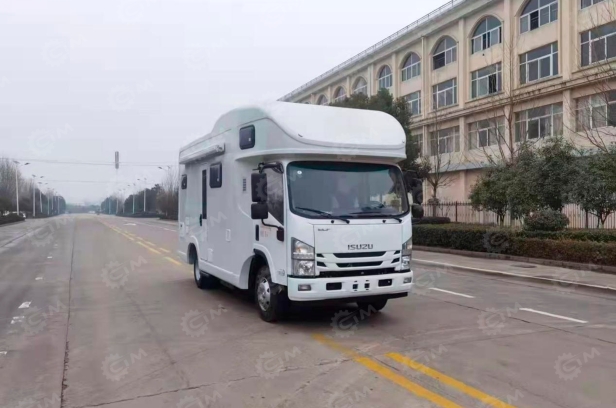 Автодом на шасси ISUZU 4х4 дв 151kw. Фото 4