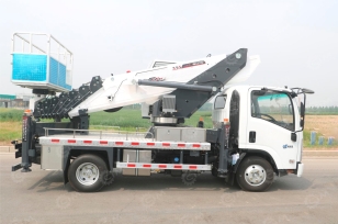 Автовышка WANBANG GKS33 на шасси ISUZU 4Х2 дв 101kw высота подъёма 33м колесная база 3815 мм. Фото 1