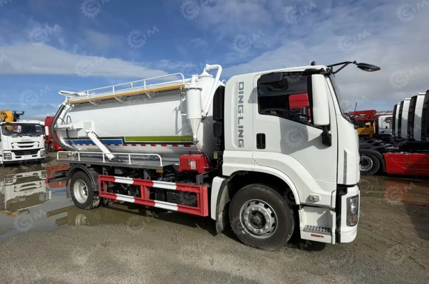 Илосос на шасси ISUZU 4x2 дв 151KW бочка 10м3 насос Weilong 65QZXDH-1107000. Фото 4