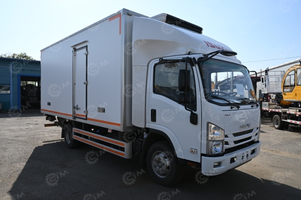 Фургон рефрижератор на шасси ISUZU 4х2 дв 139kw гп 6 тонн (фургон 5200х2300х2200, холодильная установка Carrier Citimax 700) c гидробортом, отопитель в кузове. Фото 24