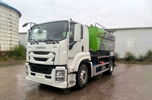 Илосос с размывом на шасси ISUZU 4x2 дв 165KW бочка для сточных вод 10м³, чистой воды 2м³ насос SK-15 с комплектом насадок. Фото 1