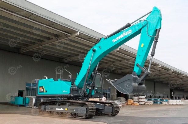 Экскаватор гусеничный SUNWARD SWE335F	с шириной гусеницы 910 мм, ковш 1.6м3. Фото 2
