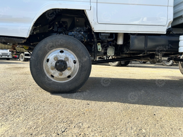 Бортовой грузовик ISUZU 4x4 дв 96Kw двойная кабина гп 1т под категорию В, кузов 3245х1850х400, с тентом. Фото 14