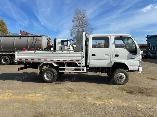 Бортовой грузовик ISUZU 4x4 дв 96Kw двойная кабина гп 1т под категорию В, кузов 3245х1850х400, с тентом. Фото 25
