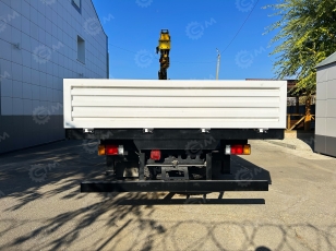 Бортовой грузовик ISUZU 4x2 дв 139kw гп 6 тонн с КМУ XCMG SQS125-4 гп 5 т., 4 секции, стрела 11,2 м, со спальником, задние аутригеры, корзина, ПДУ, колеса с 8 шпильками. Фото 7