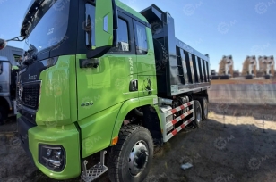 Самосвал Shacman 6×6 SX32586V385, кабина X5000, двигатель WEICHAI WP12.430E50, двускат, 2024г. Фото 1